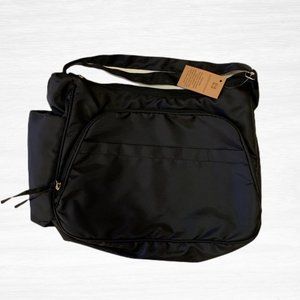 Gold Coast Multi-Pocket Crossbody Bag